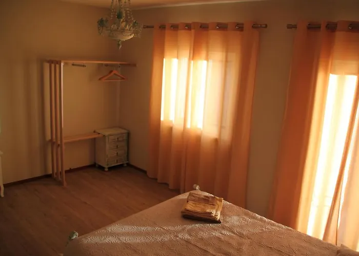 Casas Do Patrao I Ferienhaus Sabugueiro (Guarda)